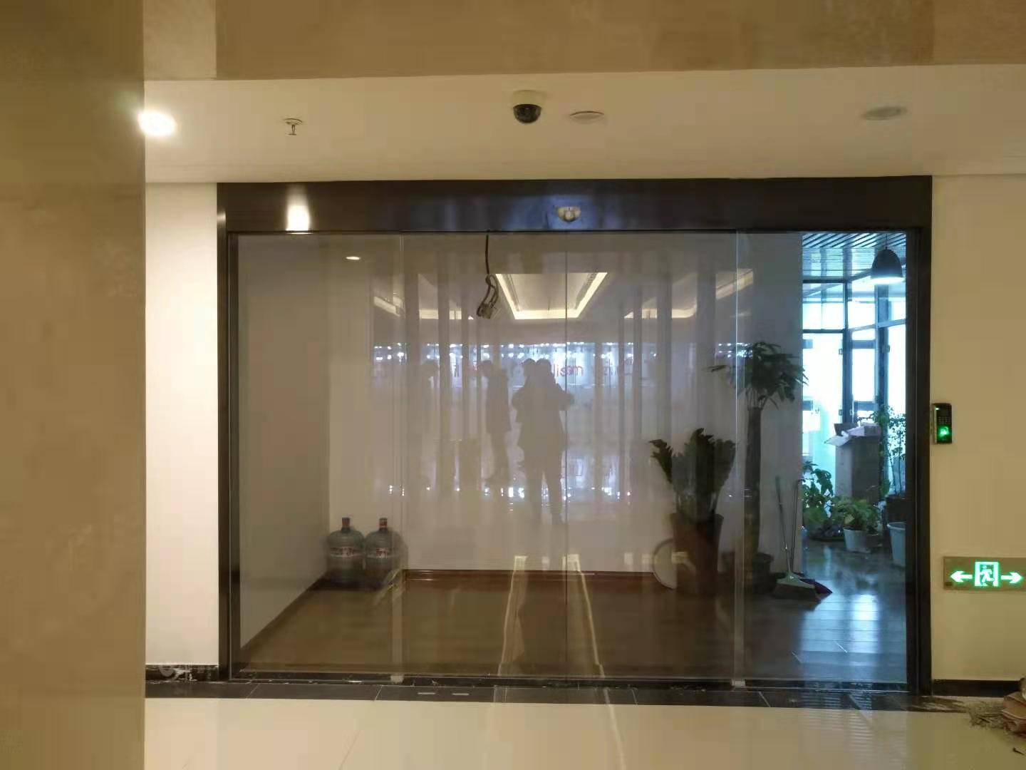 感應(yīng)門的優(yōu)勢(shì)、維護(hù)與相應(yīng)注意事項(xiàng)